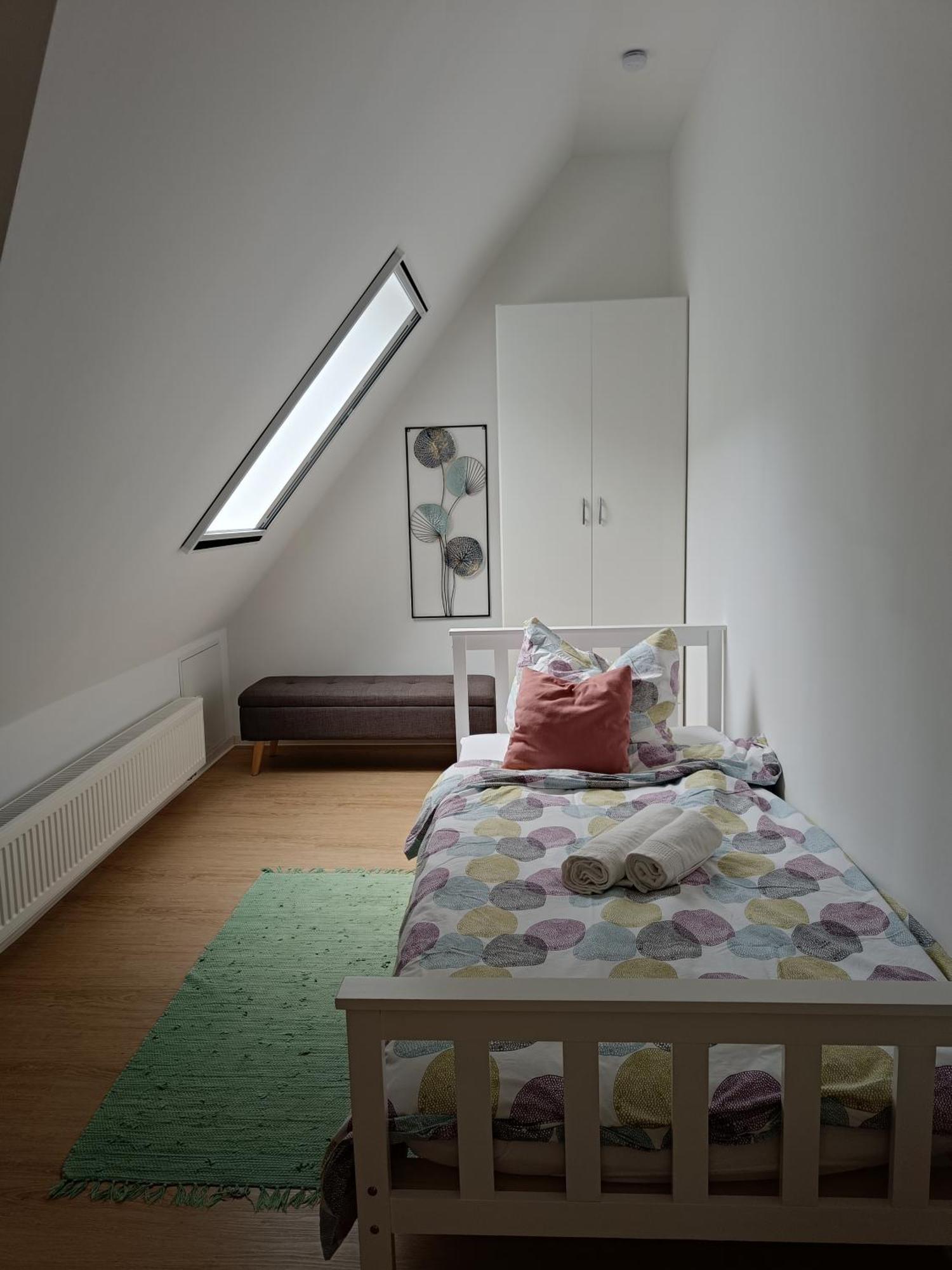 Direkt Am Wald Mit Panoramablick Bis Zur Pfalz Apartment *